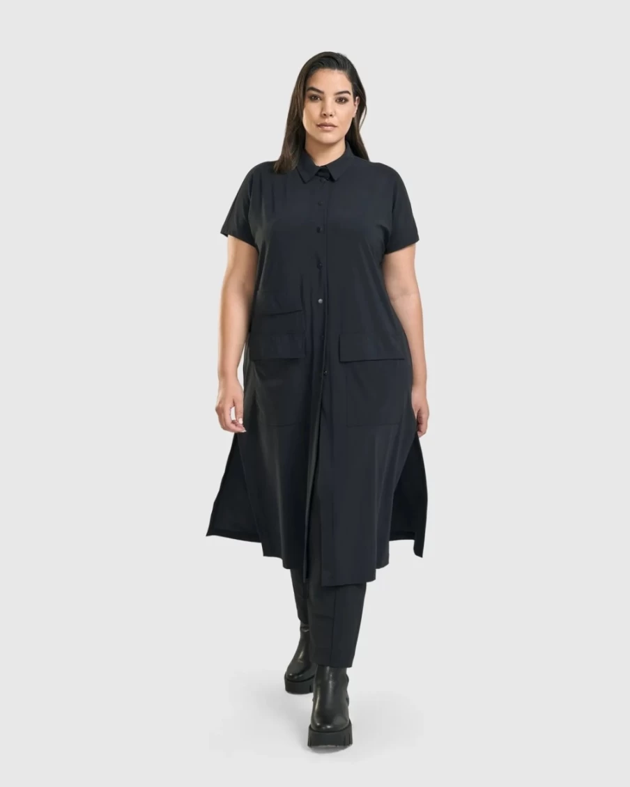 ALEMBIKA Women's Black Matrix Short Sleeve Duster Coat