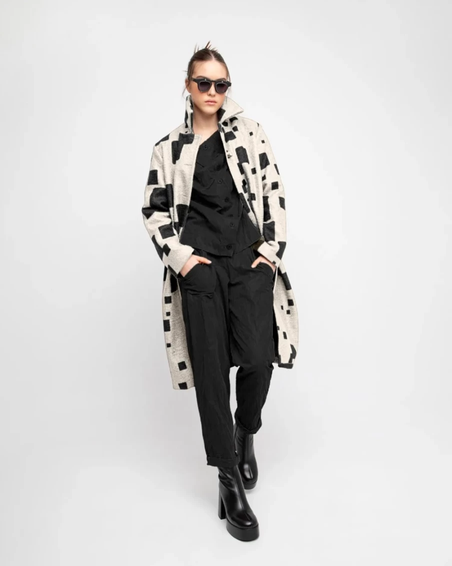 ALEMBIKA Women's Ozai N Ku Fanzine Jacket in Ivory - Stylish Outerwear for Women