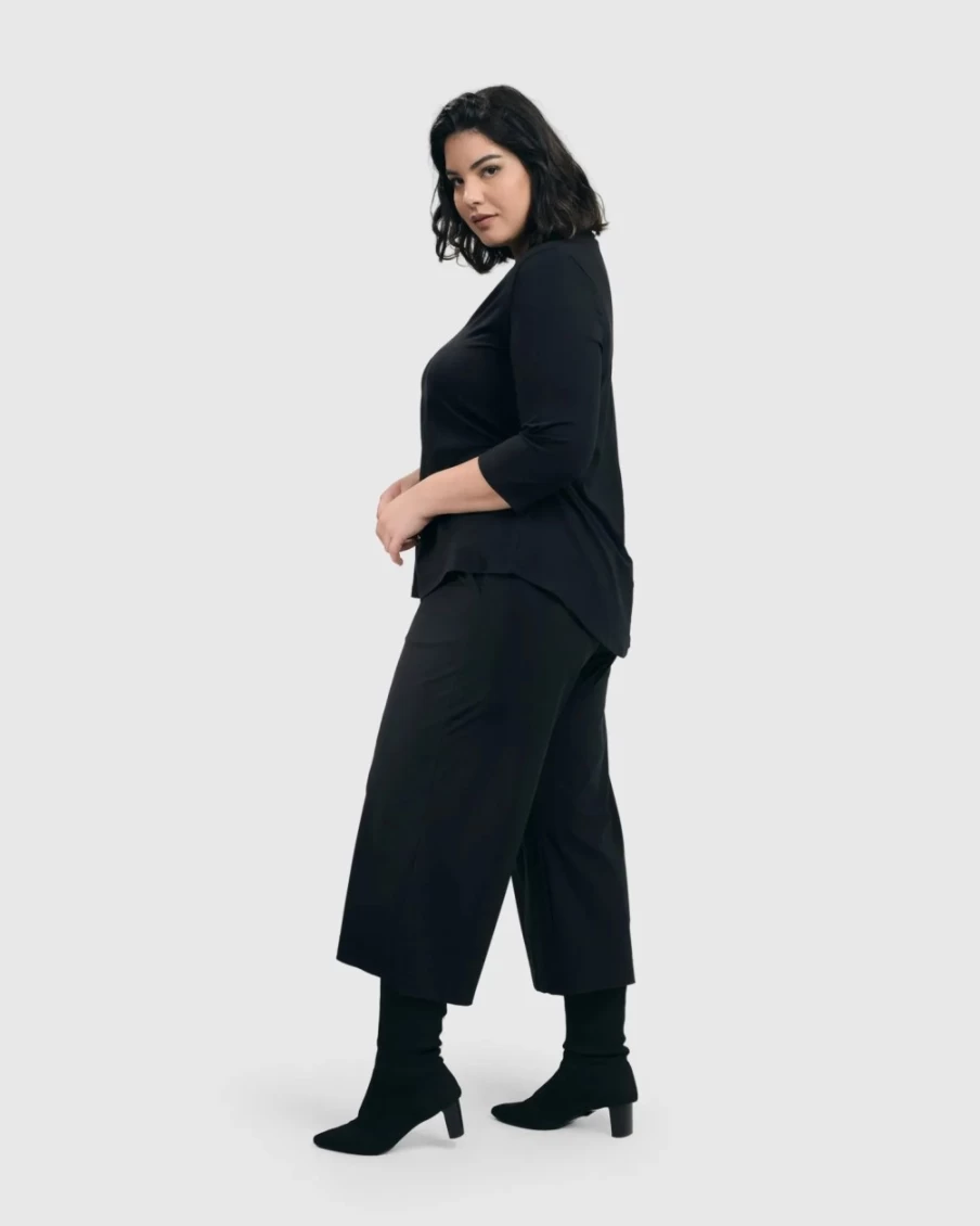 ALEMBIKA Women's Black Cute Crop Pants - Stylish High-Waisted Comfort Fit