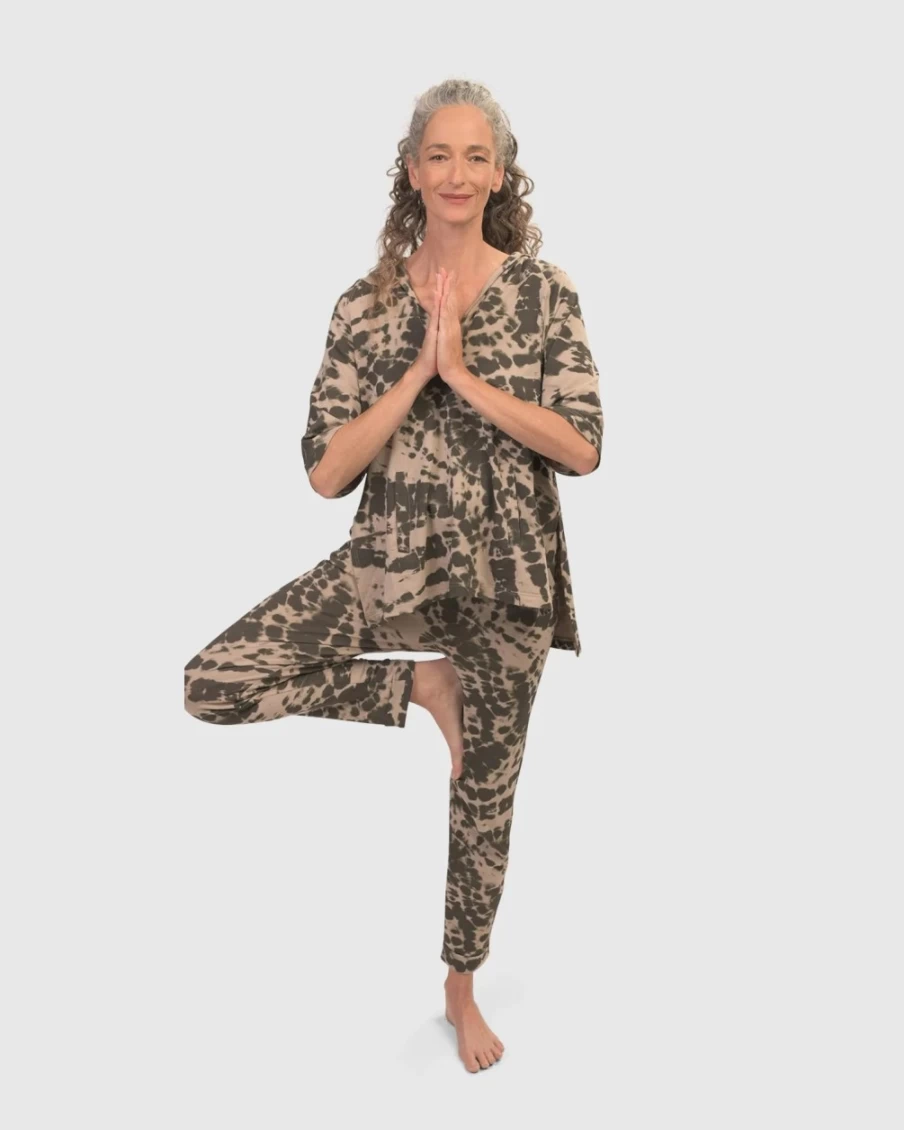 ALEMBIKA Women's Inhale Hooded Hi-Lo Top in Stone Tie-Dye Stylish Casual Pullover