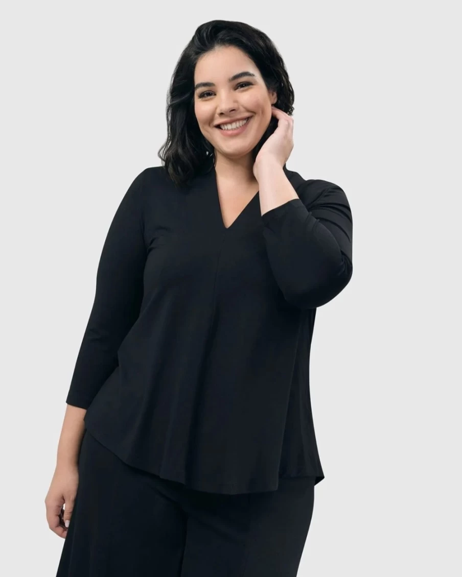 ALEMBIKA Women's Essential V-Neck Top - Classic Black Basic Tee