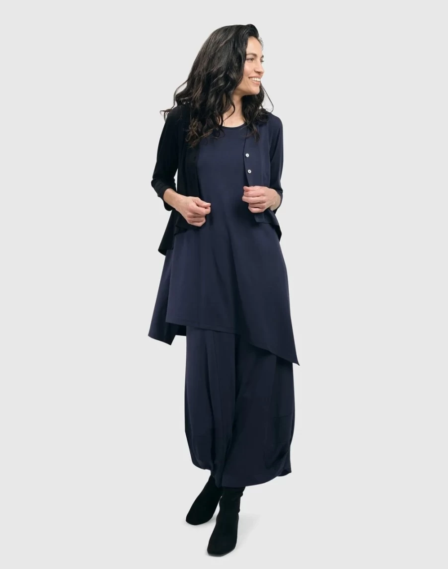 ALEMBIKA Women's Navy Essential 2-Tone Crop Cardigan - Stylish Casual Knit Sweater
