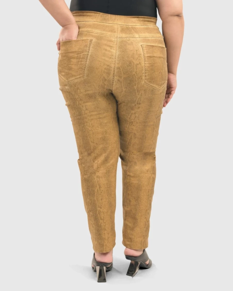 ALEMBIKA Women's Leo Iconic Stretch Jeans in Honey - Plus Sizes 1X to 3X