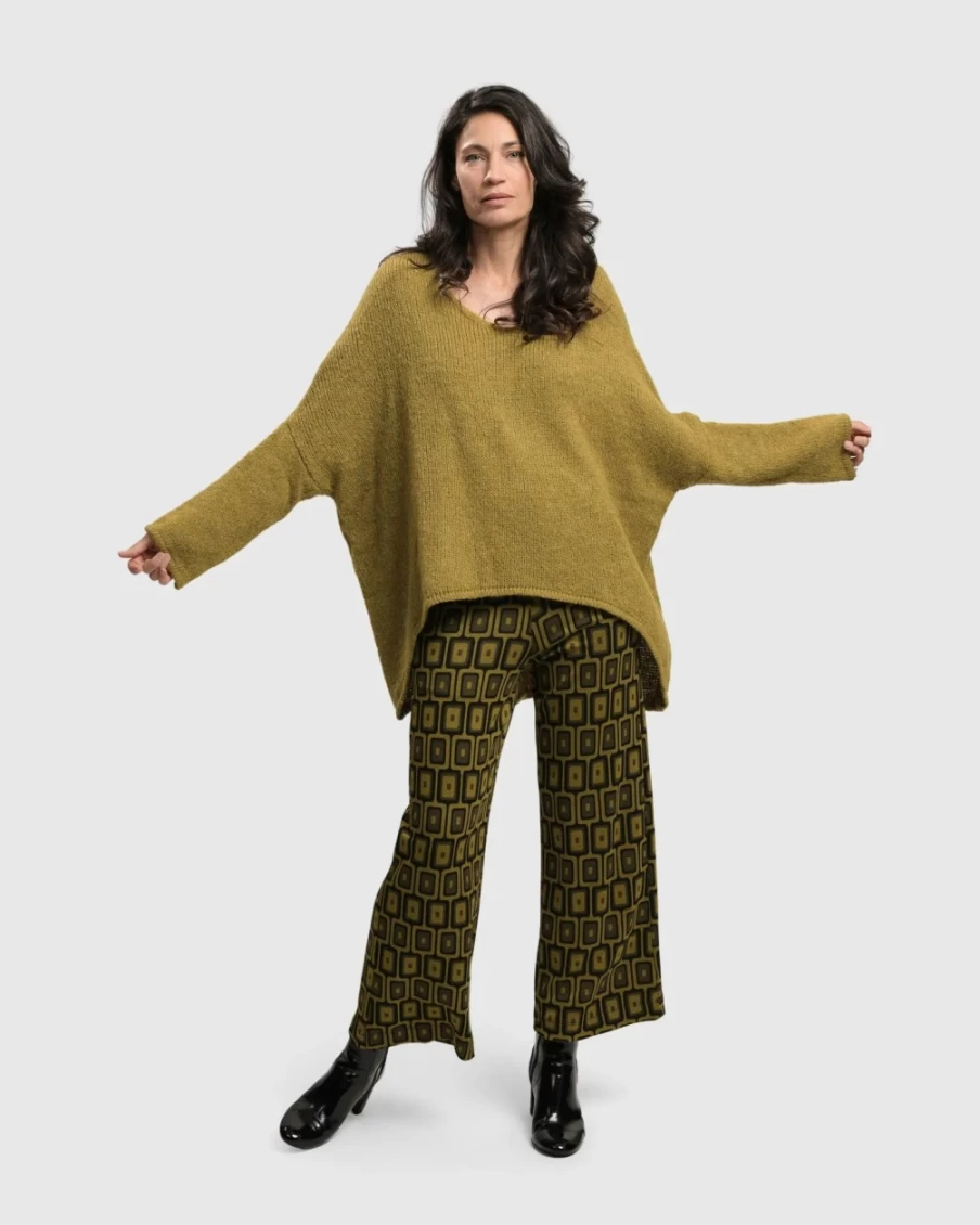ALEMBIKA Women's Siesta Oversized Sweater in Ochre - Cozy Chic Knit Pullover
