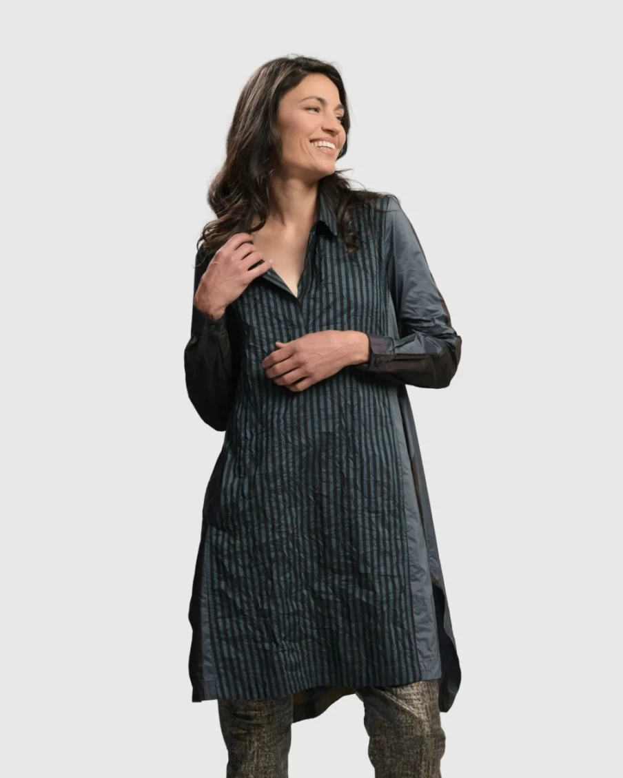 ALEMBIKA Women's Cabaret Pullover Tunic Top - Elegant River-Inspired Knitwear for Casual Wear