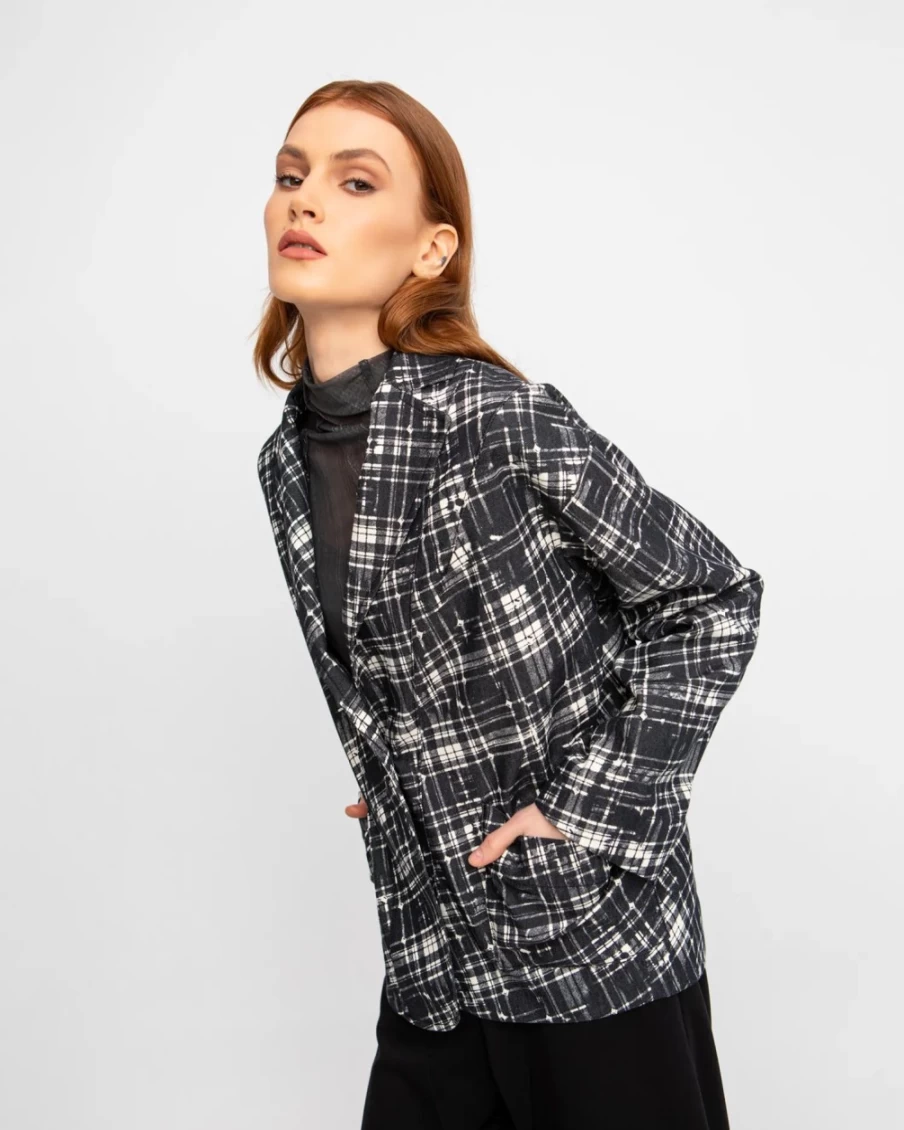 ALEMBIKA Women's Ozai N Ku Plaid Radio Frequency Jacket for Thermal Therapy