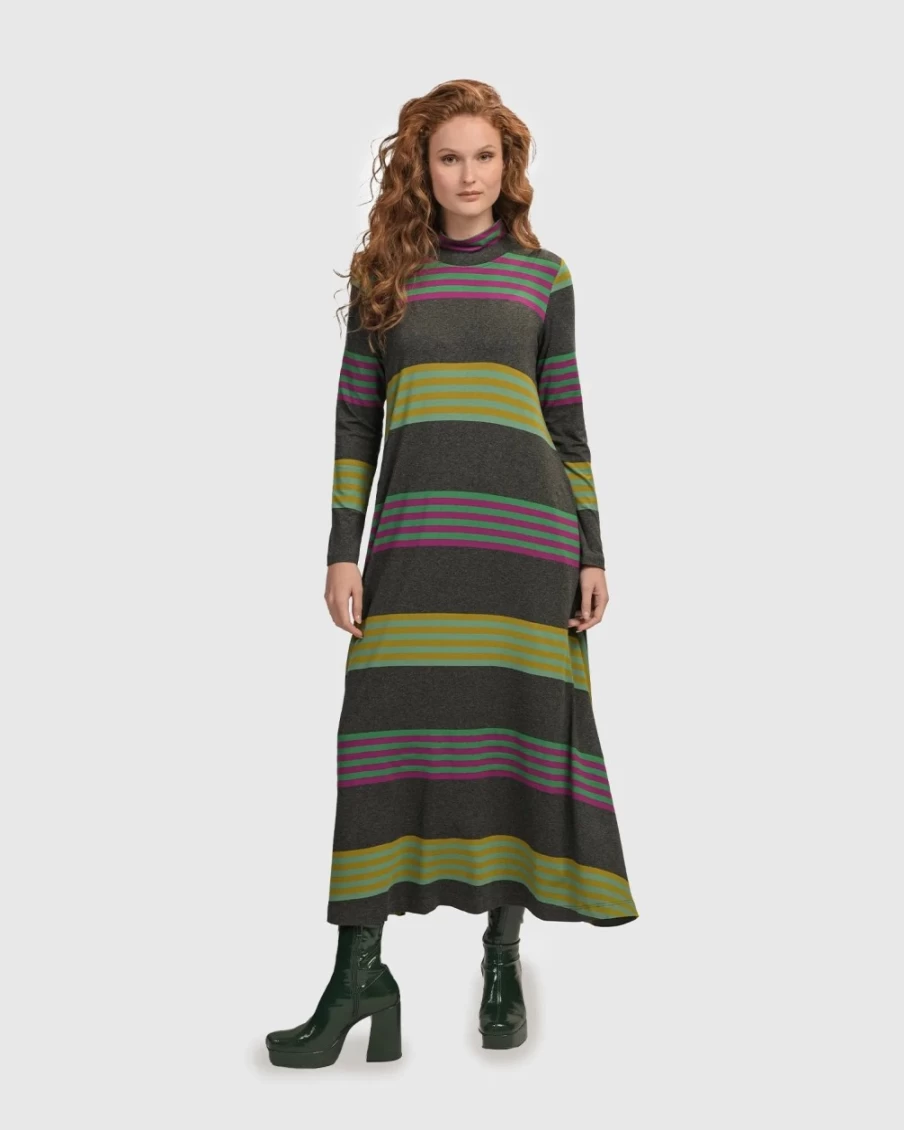 ALEMBIKA Women's Urban Wine Bar Striped Popover Maxi Dress