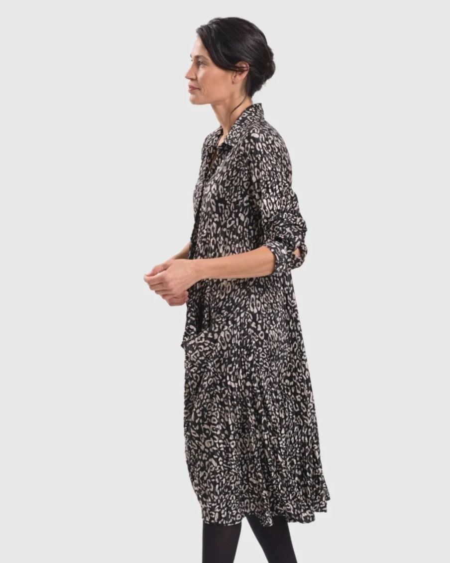ALEMBIKA Women's Leo Hi-Lo Shirtdress with Spots - Stylish Flowy Casual Dress