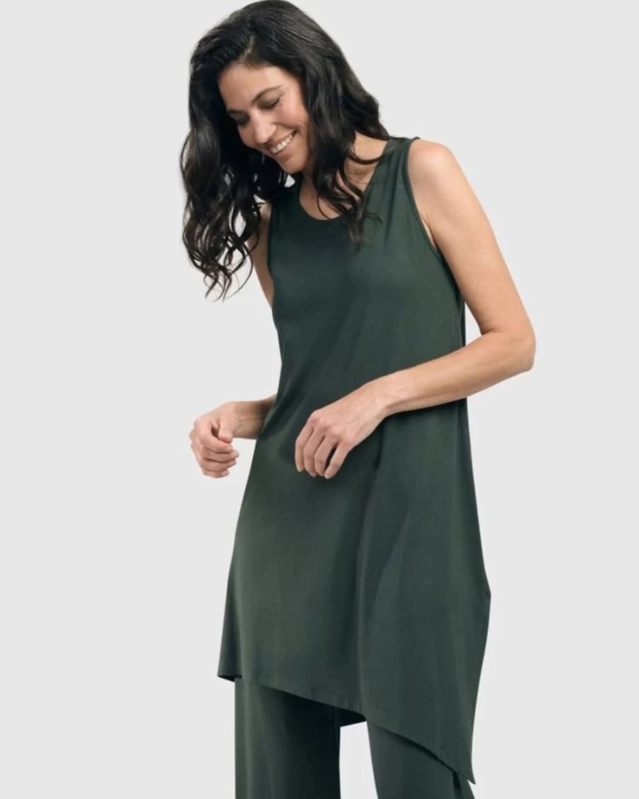 ALEMBIKA Women's Green Essential Sleeveless Tunic Top for Summer Comfort