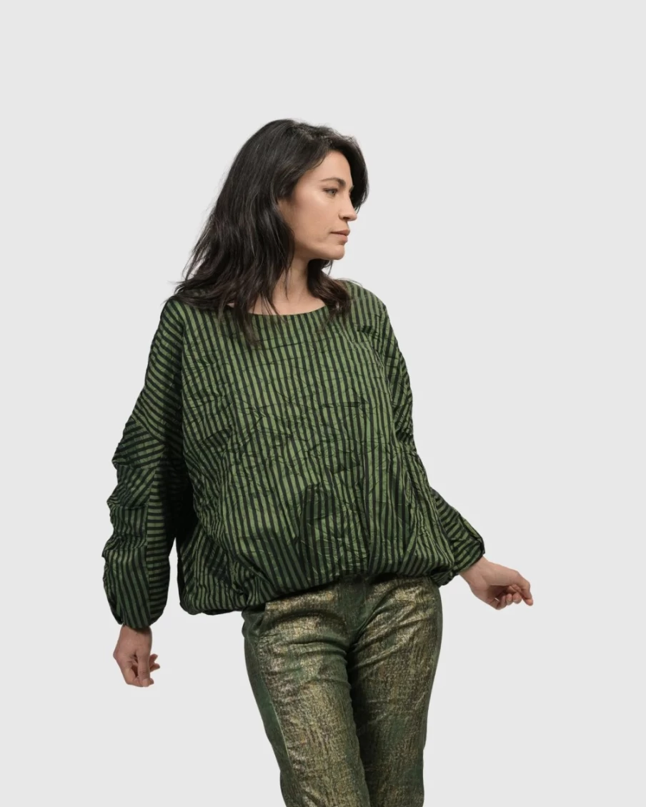 ALEMBIKA Women's Green Cabaret Sweatshirt Top - Stylish Casual Pullover