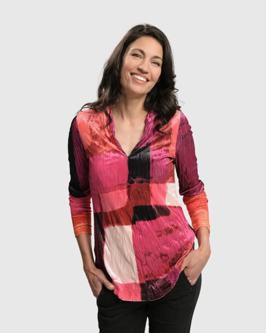 ALEMBIKA Women's Magenta Sunset Strip V-Neck Pullover Sweater