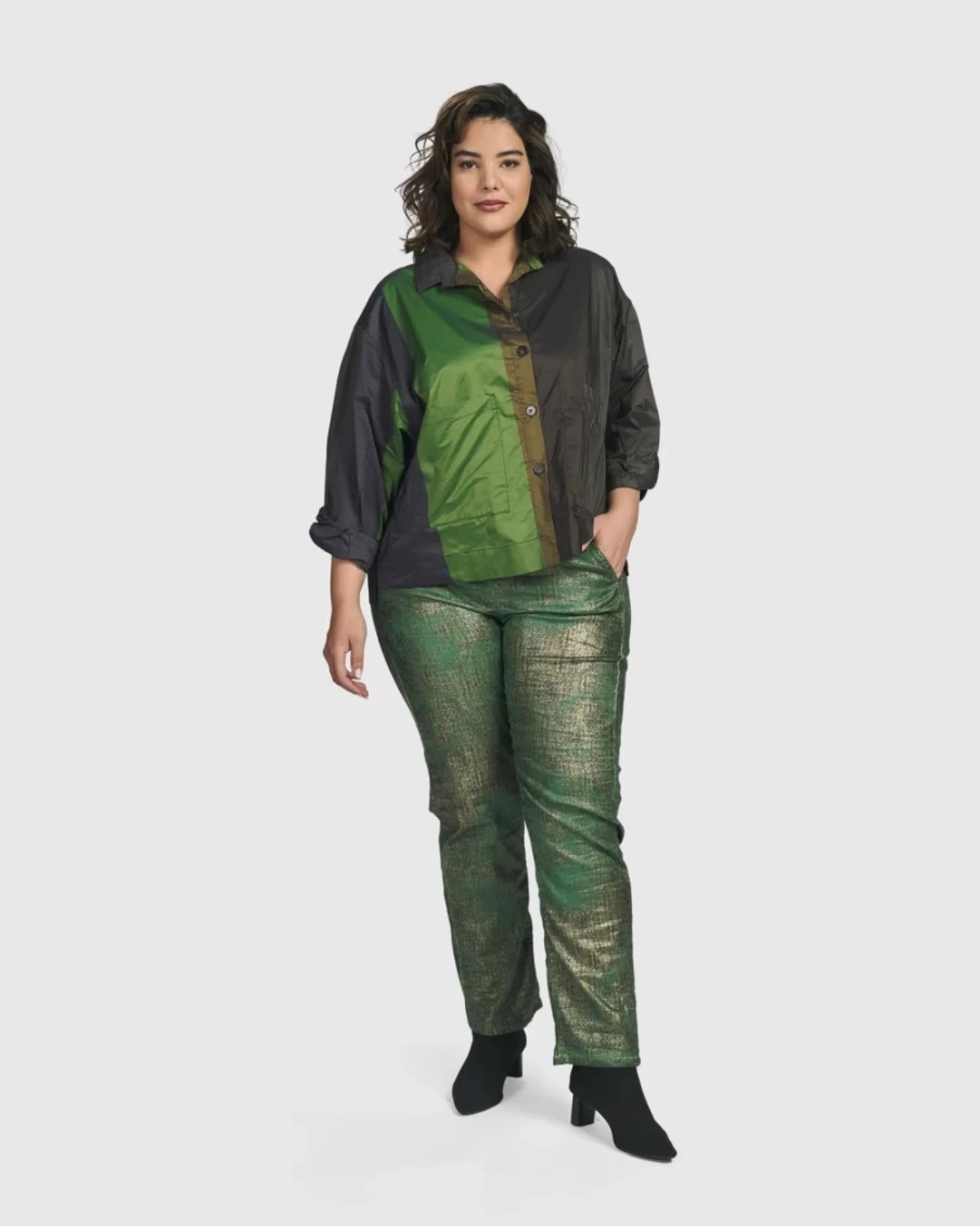 ALEMBIKA Women's Deluxe Boxy Shirt in Forest Green - Stylish Loose Fit Top