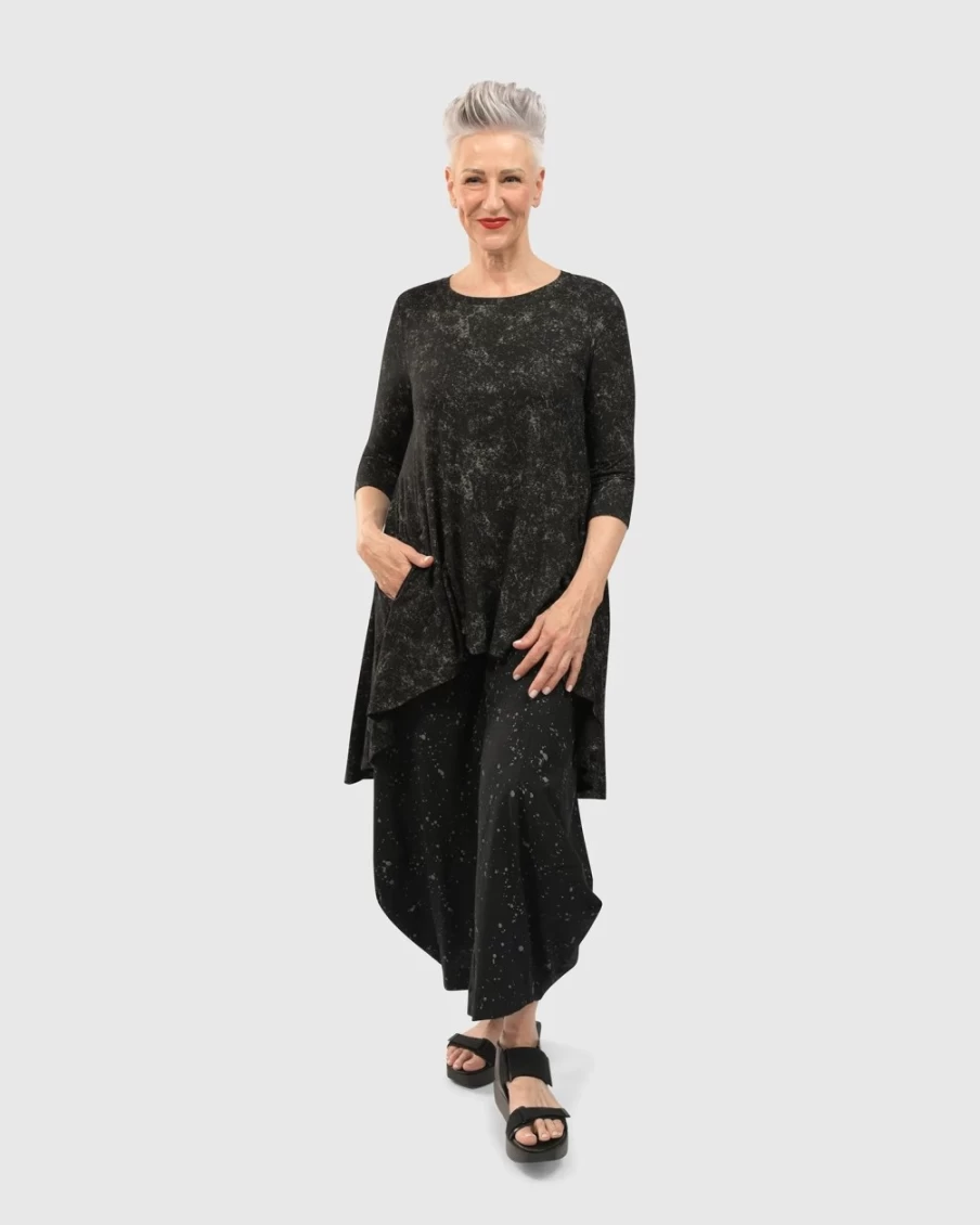 ALEMBIKA Women's Galaxy Print Perfect Swing Tunic Top for Elegant Comfort