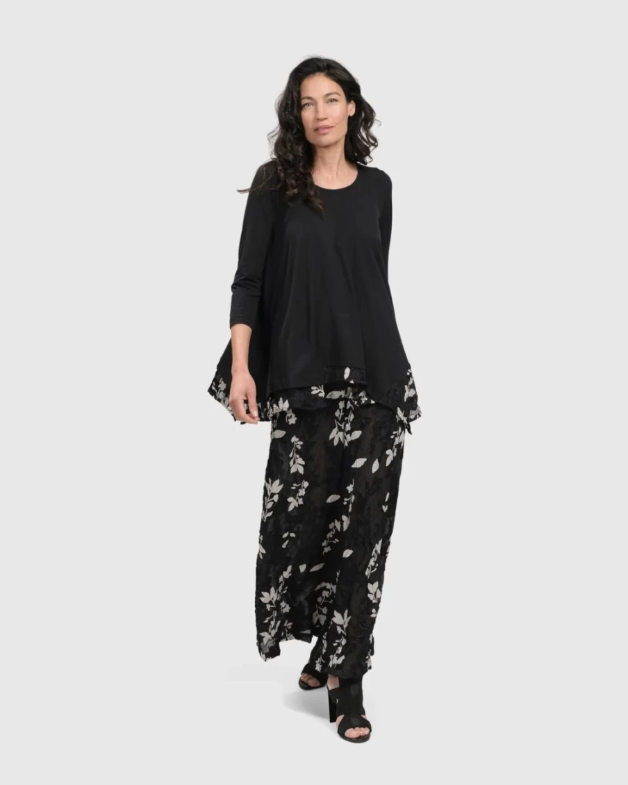 ALEMBIKA Women's Cultured Club Knit Top with Leaf Design - Elegant Boho Style Blouse