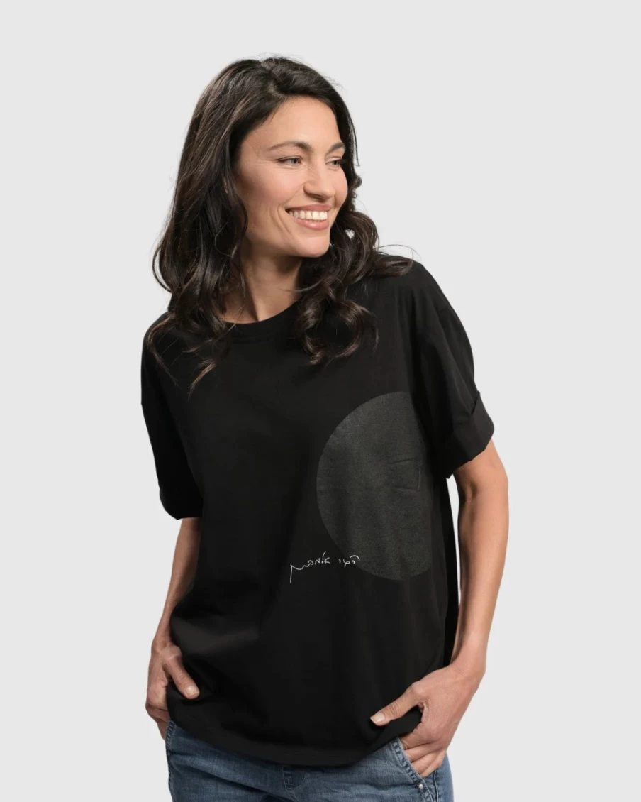 ALEMBIKA Women's Hagar Signature T-Shirt - Casual Comfort Fit Tee
