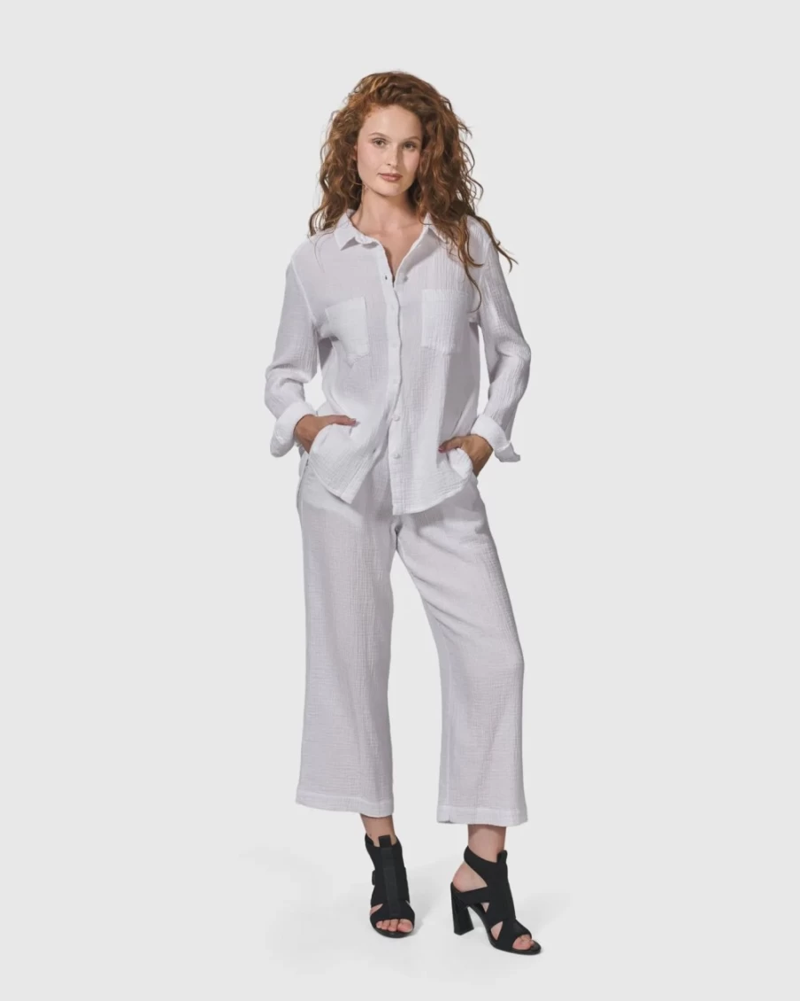ALEMBIKA Women's White Button Down Shirt for Casual Recreation
