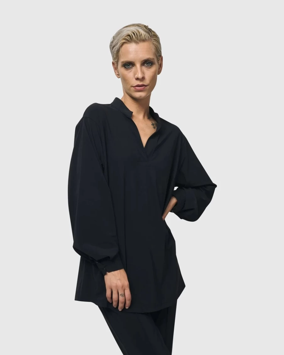 ALEMBIKA Women's Trinity V-Neck Pullover Sweater - Black Knit Top