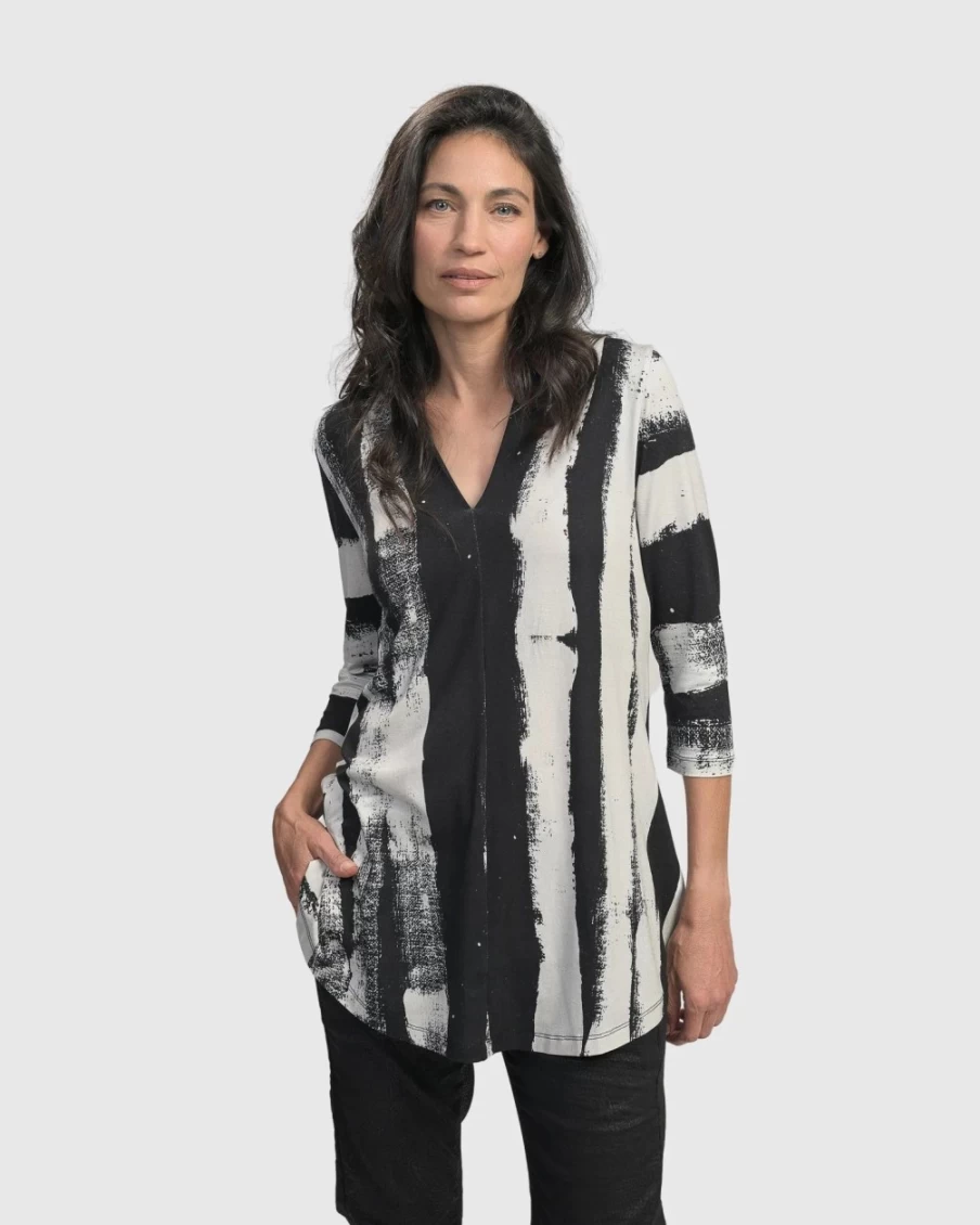 ALEMBIKA Women's Grunge Style Charisma V-Neck Tunic Top
