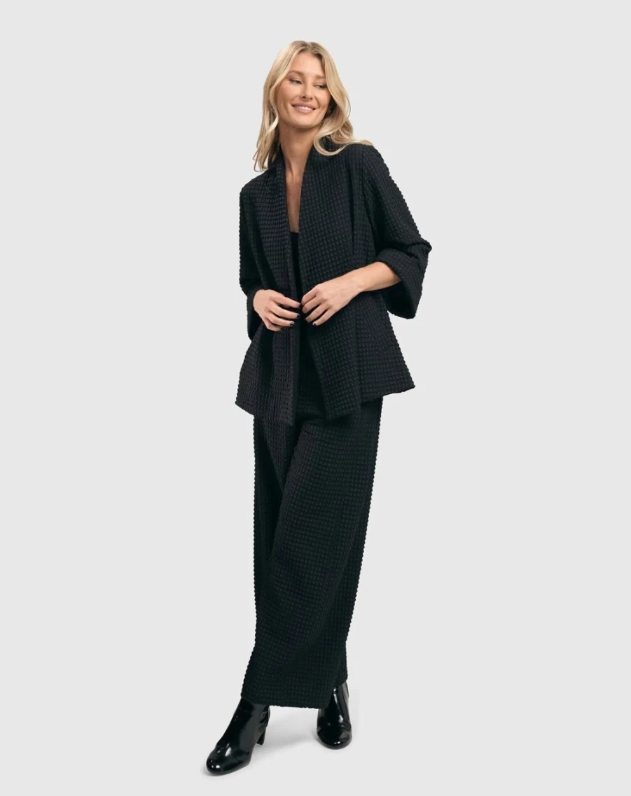 ALEMBIKA Women's Black Waffle Texture Wide-Leg Trousers - Comfortable High-Waisted Palazzo Pants