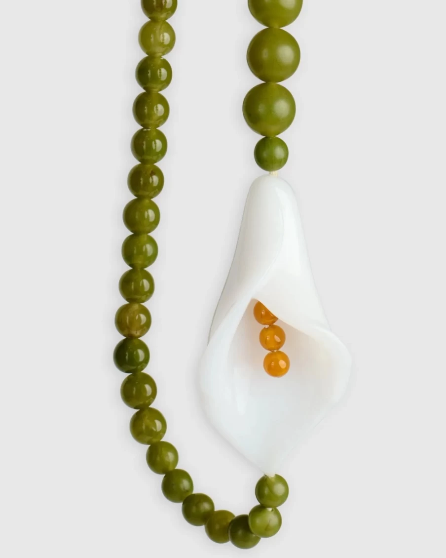 ALEMBIKA Women's Green Lily Bead Necklace - Handmade Bohemian Jewelry