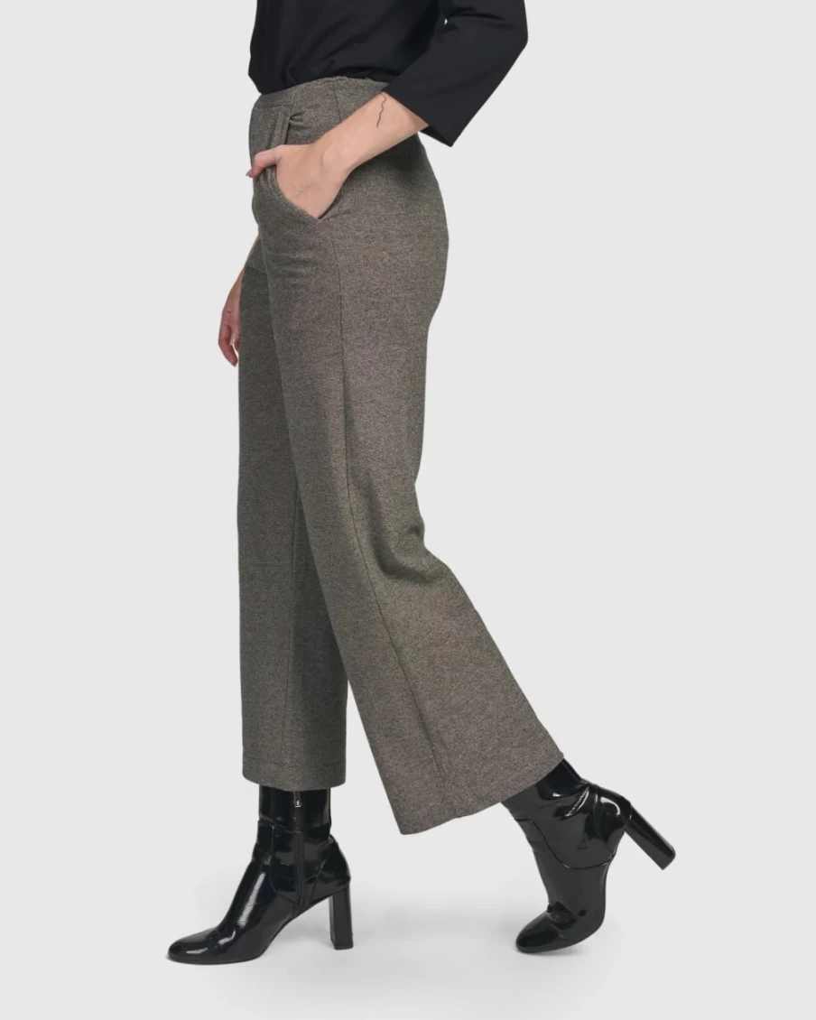 ALEMBIKA Women's Essential Cropped Pants in Fog - High-Waist Comfort Fit
