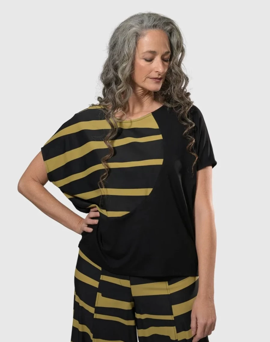 ALEMBIKA Women's Tekbika Bliss Boxy Top - Dunes Style Casual Comfort Fit