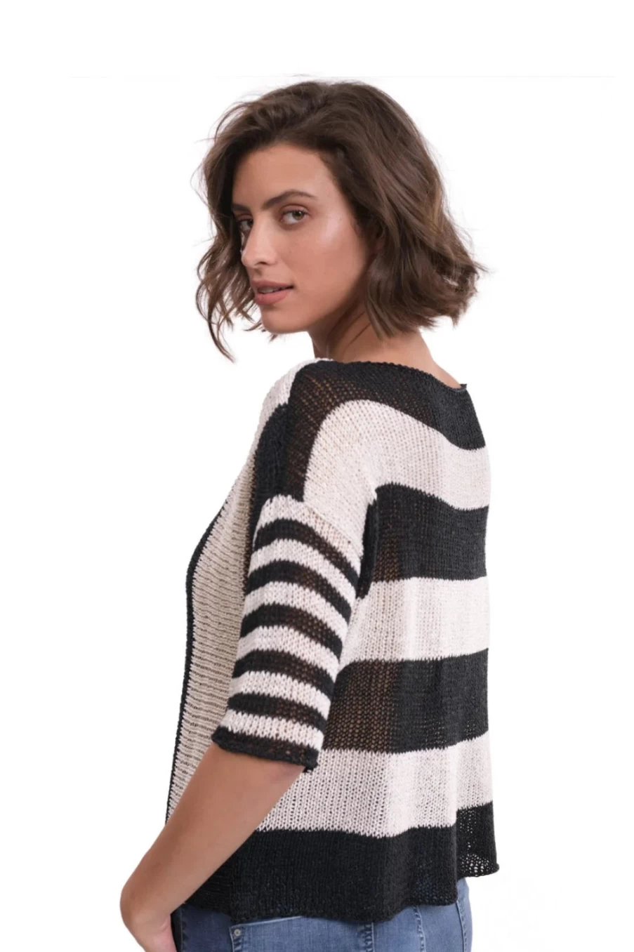 ALEMBIKA Women's Luxe Reversible Cream Sweater - Dual Wear Comfort & Style