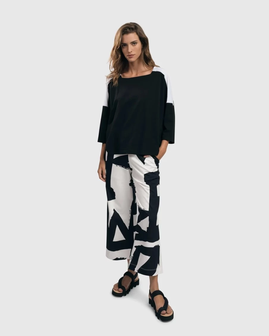ALEMBIKA Women's Urban Emerson Top - Mono Black & White Stylish Blouse