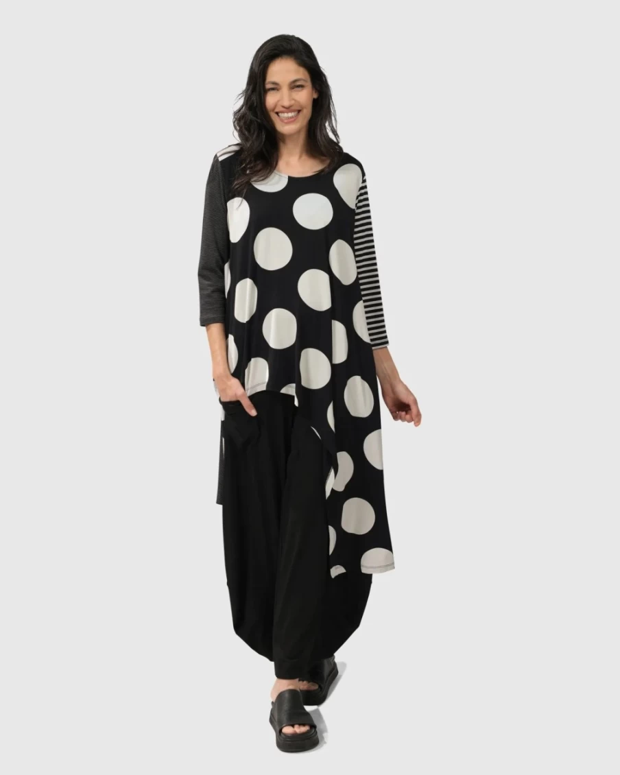 ALEMBIKA Women's Minnie Swing Tunic Top - Monochrome Casual Blouse for Women