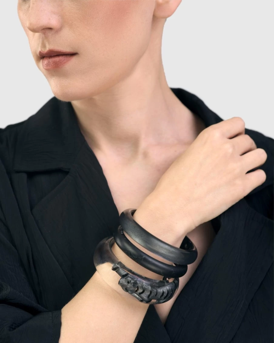 ALEMBIKA Women's Monochrome Marble Bangle Bracelet - Elegant Stone Jewelry