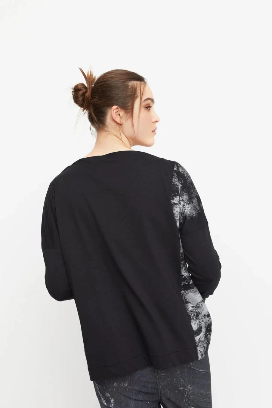 ALEMBIKA Women's Ozai N Ku January Sky Top in Black - Stylish & Comfortable Blouse