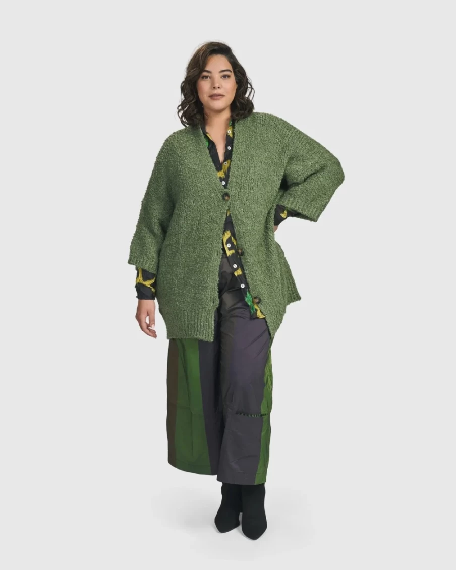 ALEMBIKA Women's Green Sunday Cardigan - Cozy Knit Sweater for Women